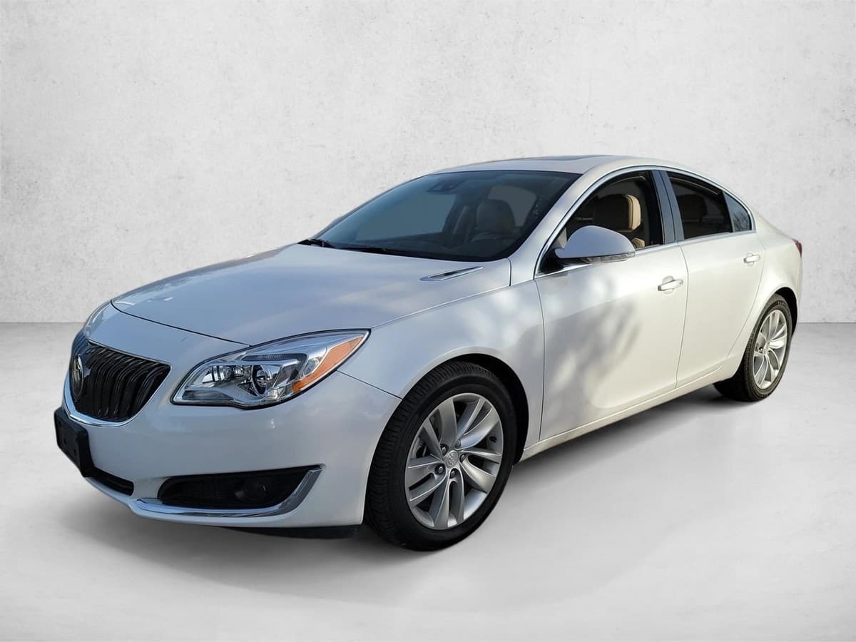 2016 Buick Regal - Image 1