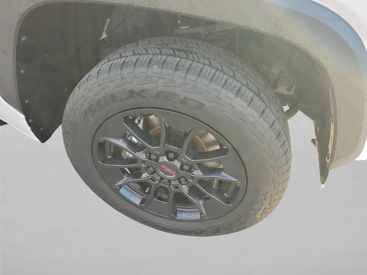 2023 Toyota Tundra - Image 10