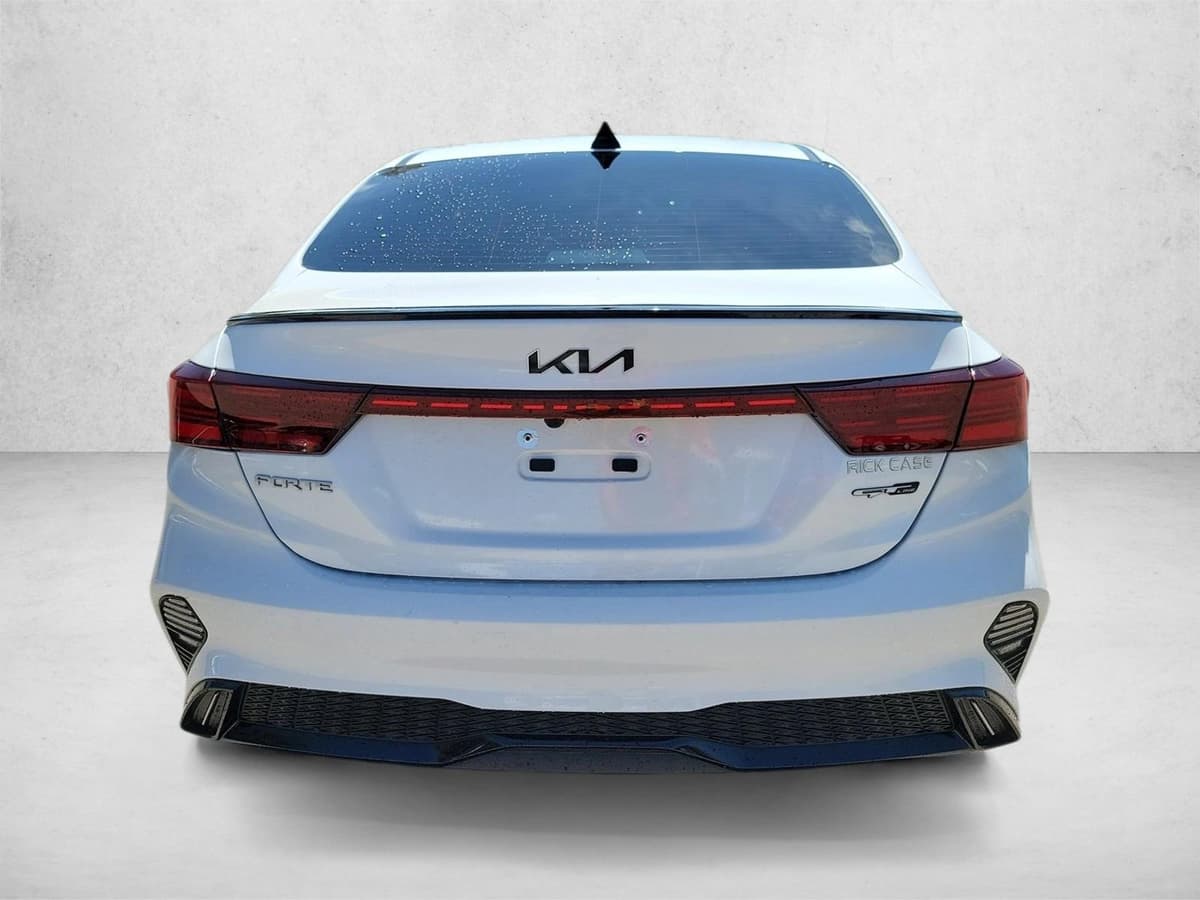 2023 Kia Forte - Image 6