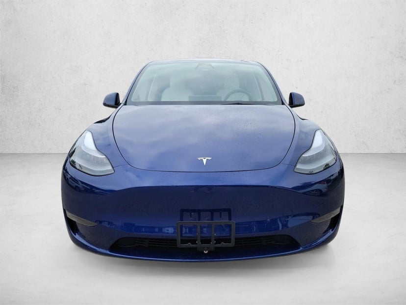 2023 Tesla Model Y - Image 2