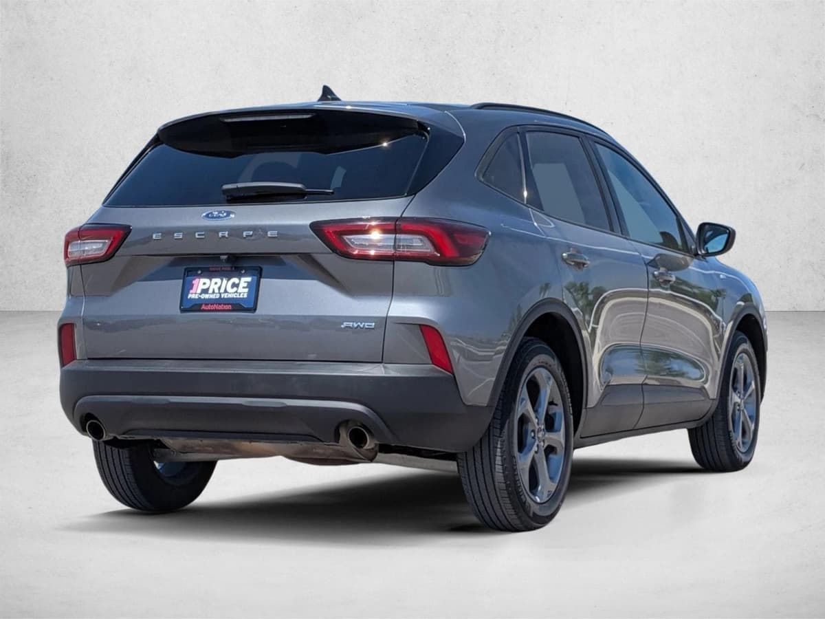 2025 Ford Escape - Image 5