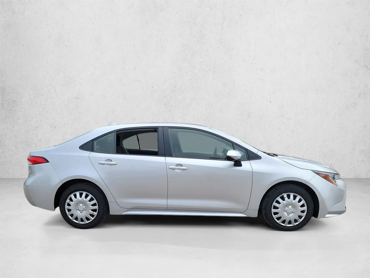 2024 Toyota Corolla - Image 4