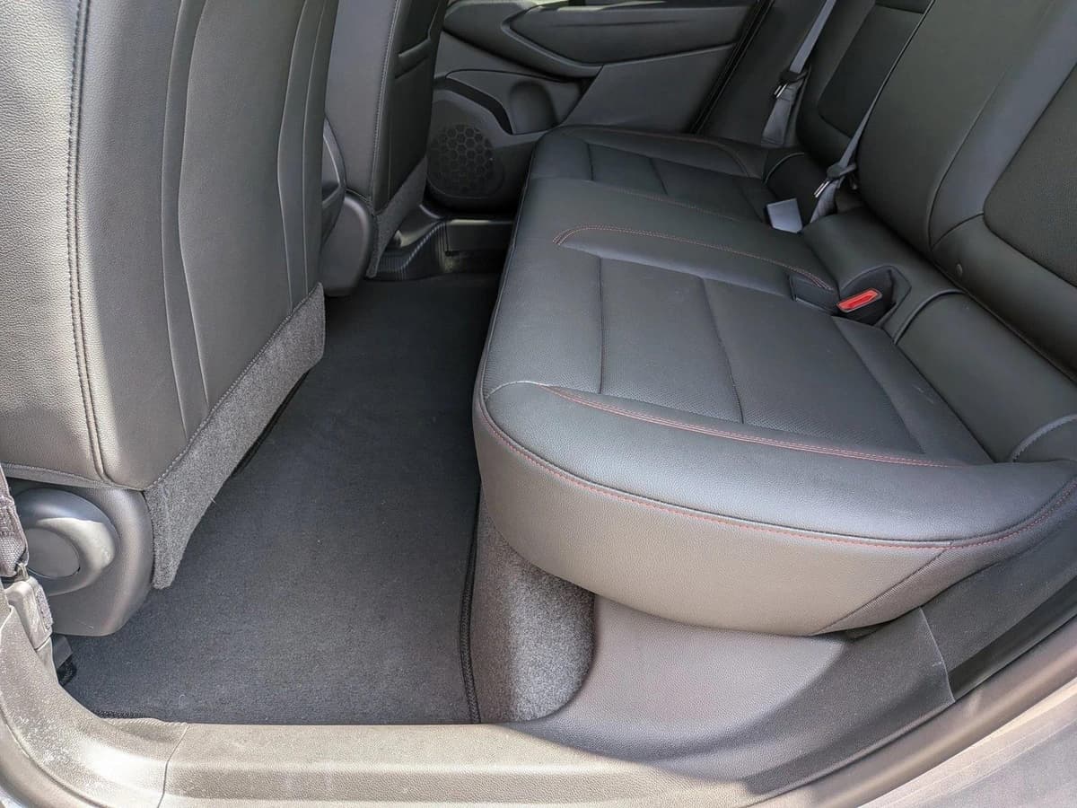 2025 Chevrolet Trax - Image 18