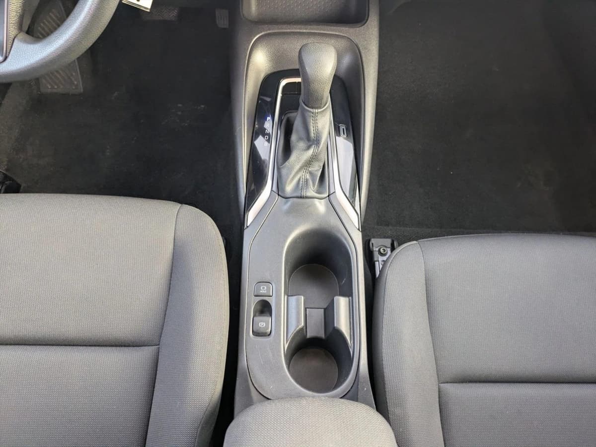 2024 Toyota Corolla - Image 16