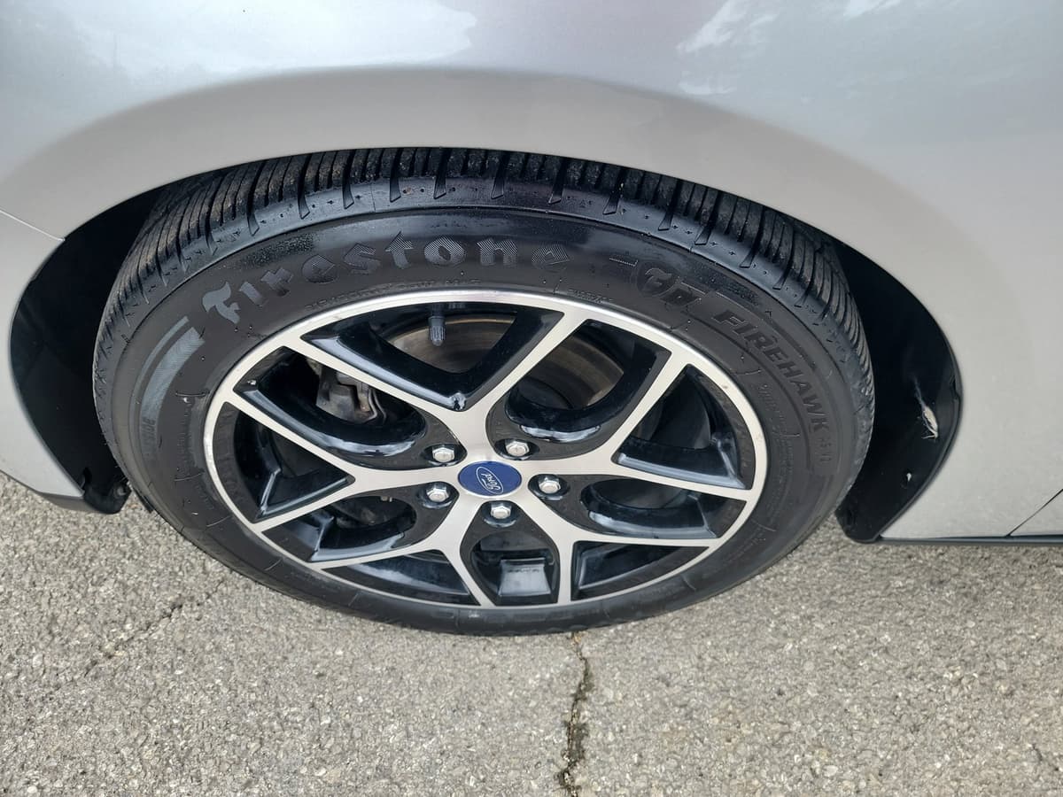 2017 Ford Focus - Image 8