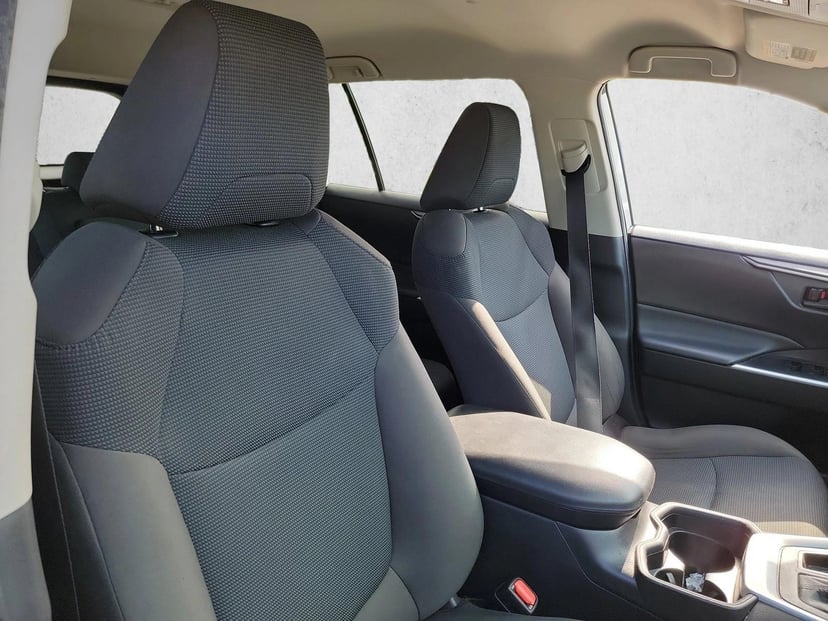 2021 Toyota RAV4 - Image 15