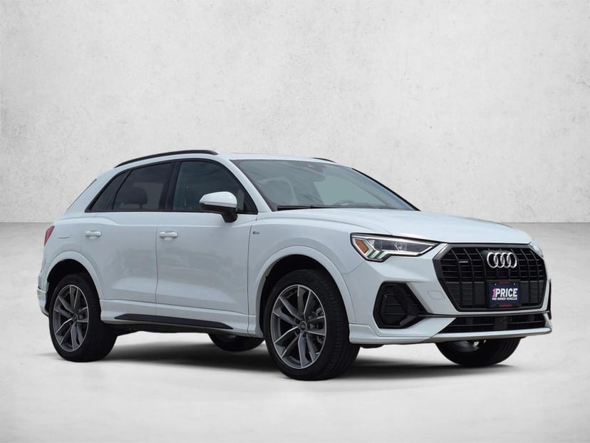 2024 Audi Q3 - Image 4