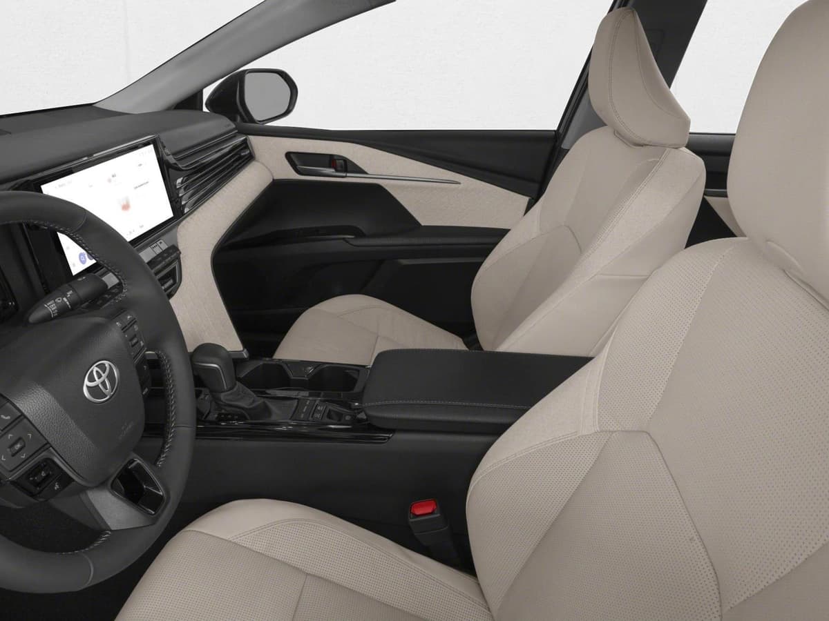 2026 Toyota Camry - Image 6