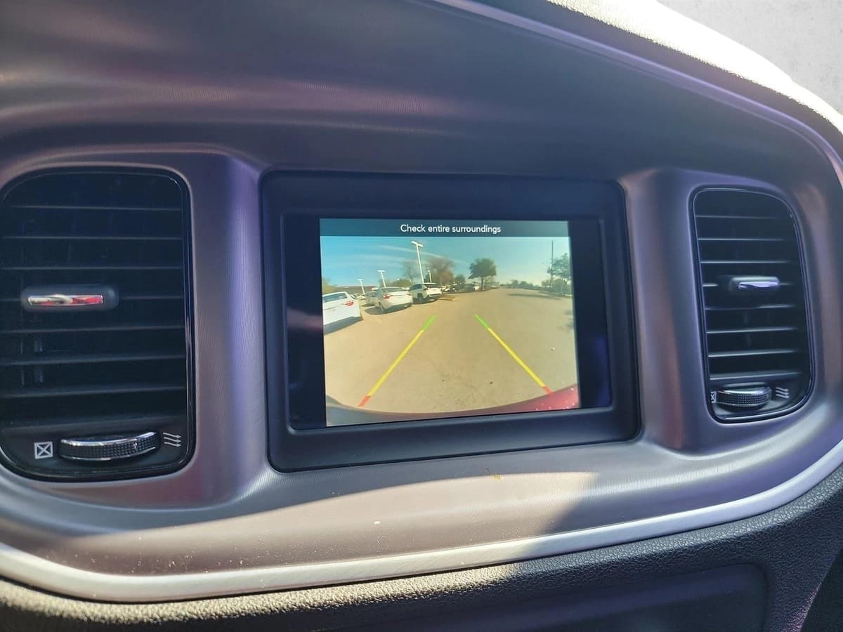 2022 Dodge Charger - Image 24