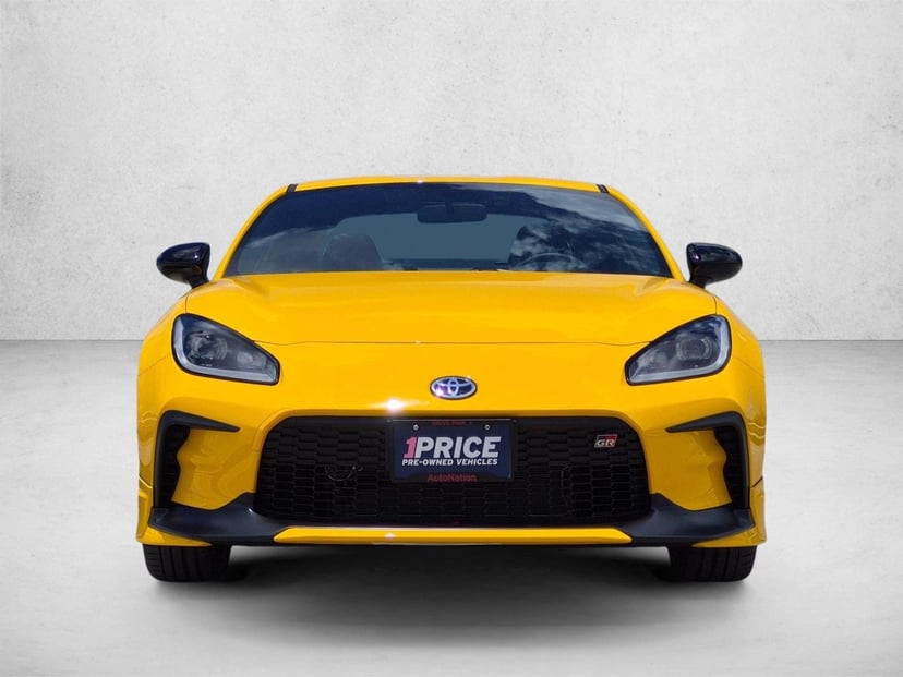 2026 Toyota GR86 - Image 2