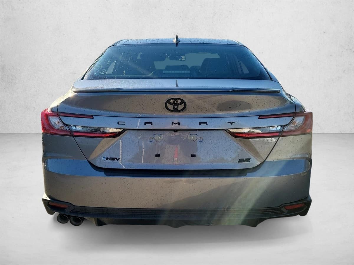 2026 Toyota Camry - Image 7