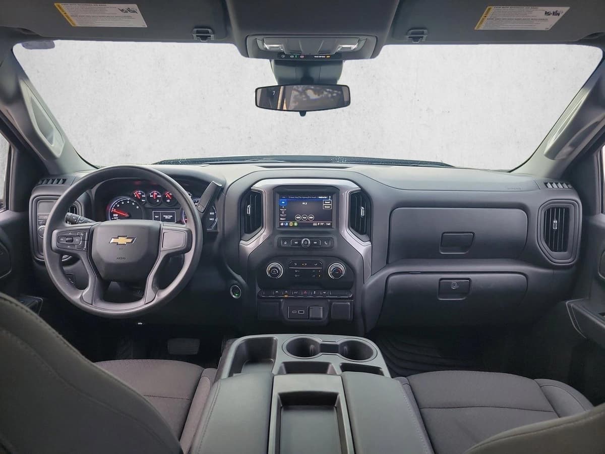 2024 Chevrolet Silverado 1500 - Image 18