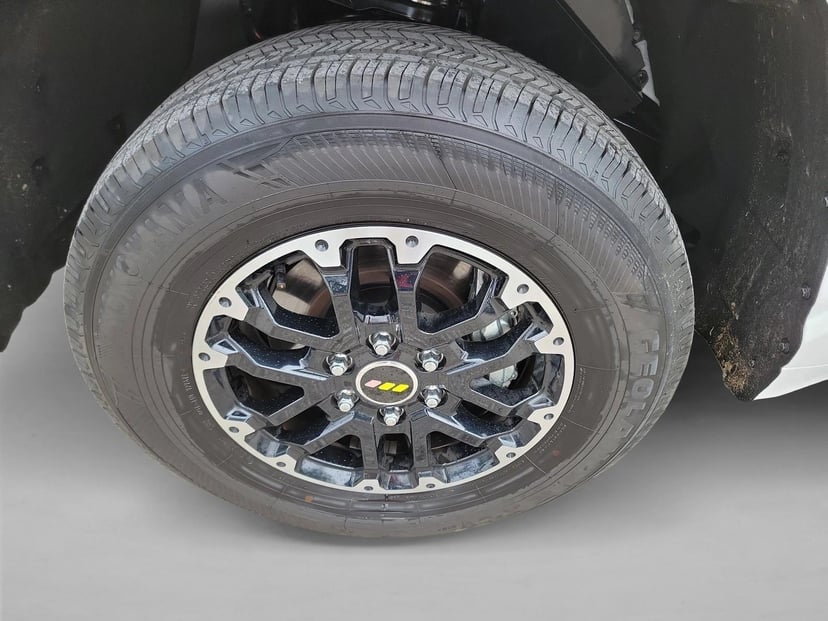2026 Toyota Tundra - Image 9