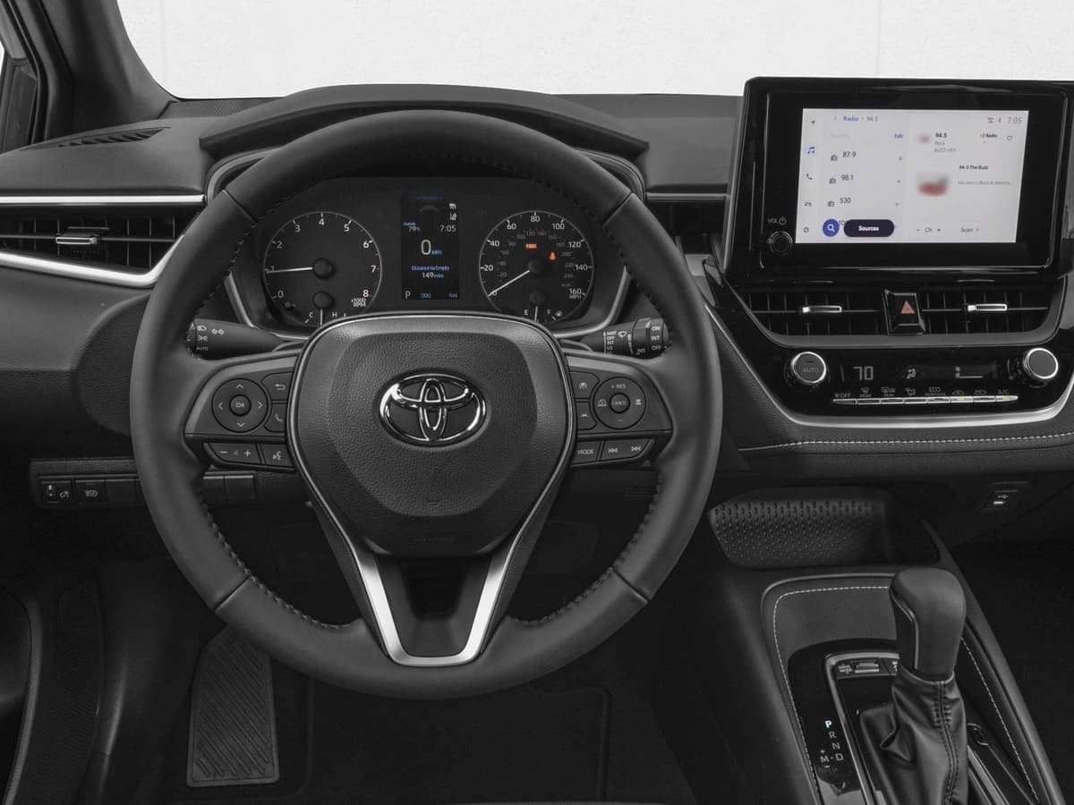 2026 Toyota Corolla Hatchback - Image 4