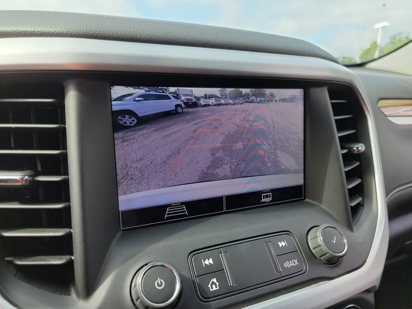 2020 GMC Acadia - Image 22