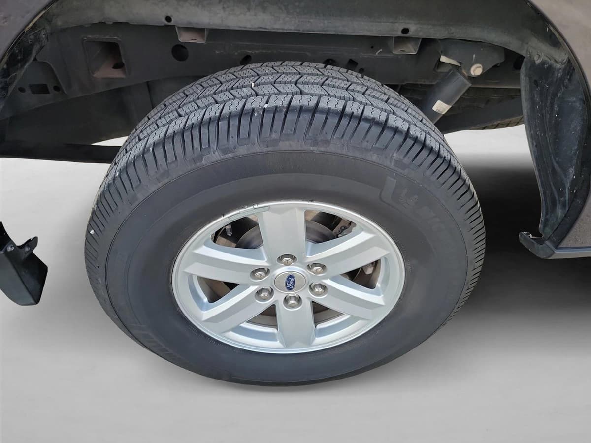 2021 Ford F-150 - Image 13