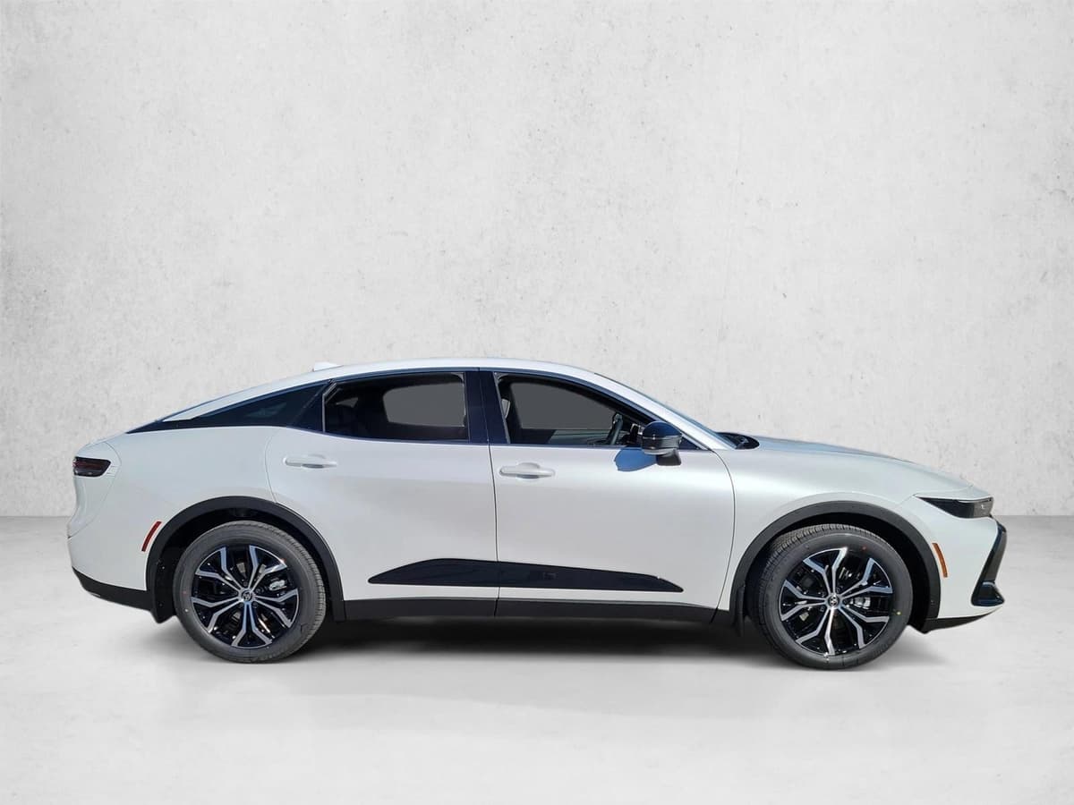 2026 Toyota Crown - Image 4