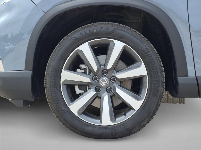 2025 Honda Pilot - Image 24
