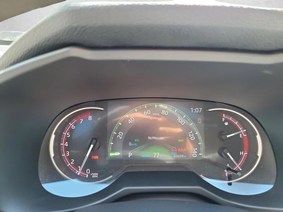 2023 Toyota RAV4 - Image 20