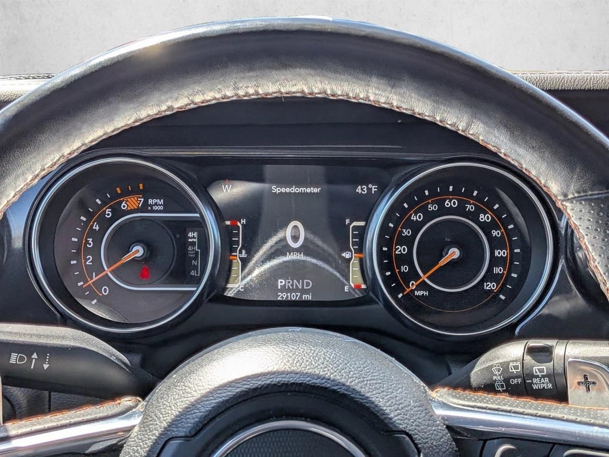 2023 Jeep Wrangler - Image 11