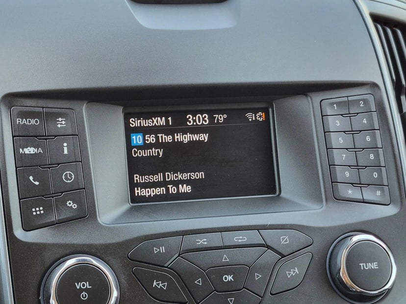 2019 Ford Edge - Image 12