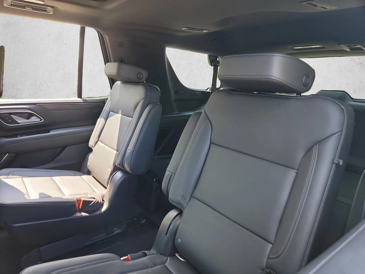 2021 Chevrolet Tahoe - Image 12