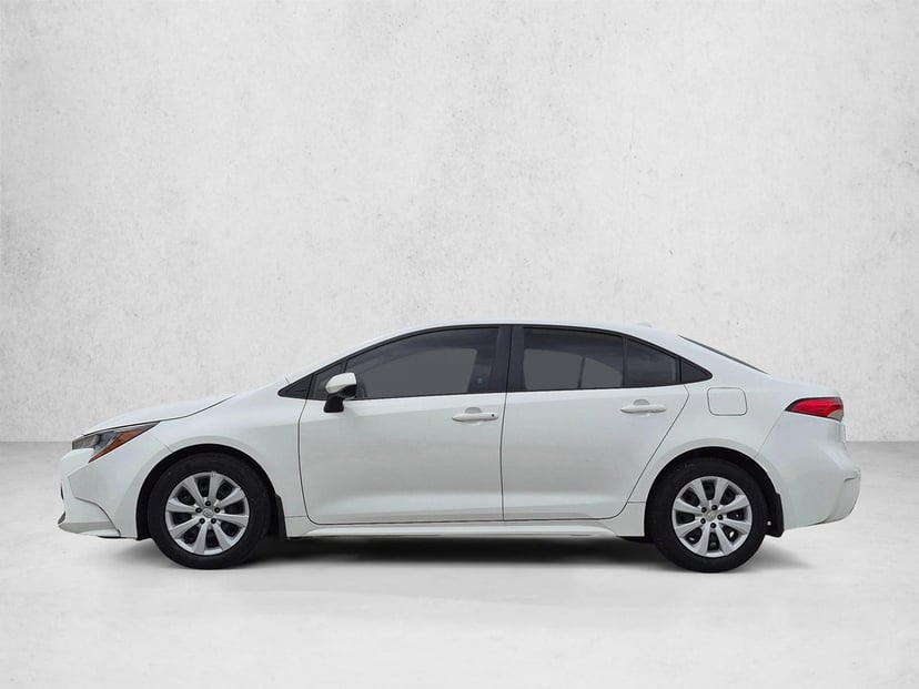 2022 Toyota Corolla - Image 7