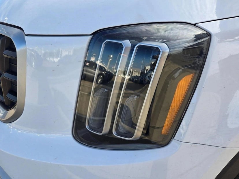 2025 Kia Telluride - Image 3