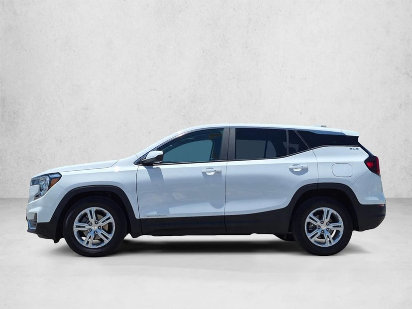 2024 GMC Terrain - Image 8