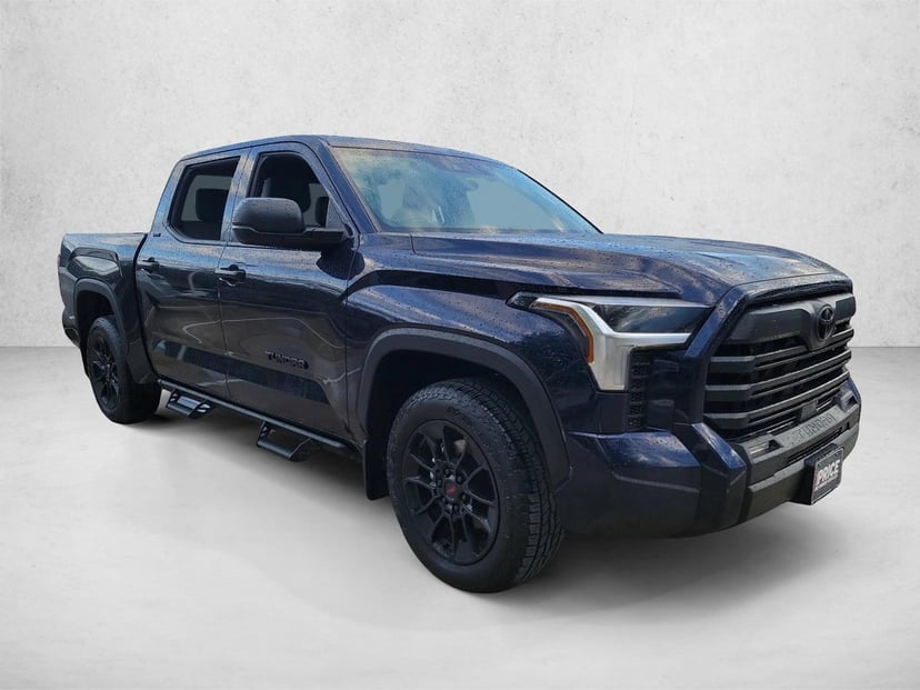2025 Toyota Tundra - Image 3