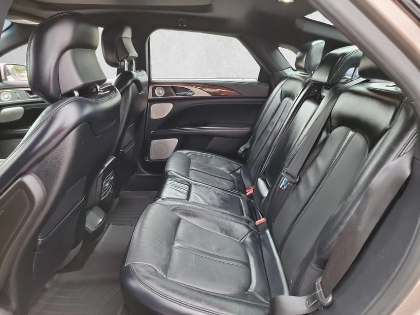 2018 Lincoln MKZ - Image 11
