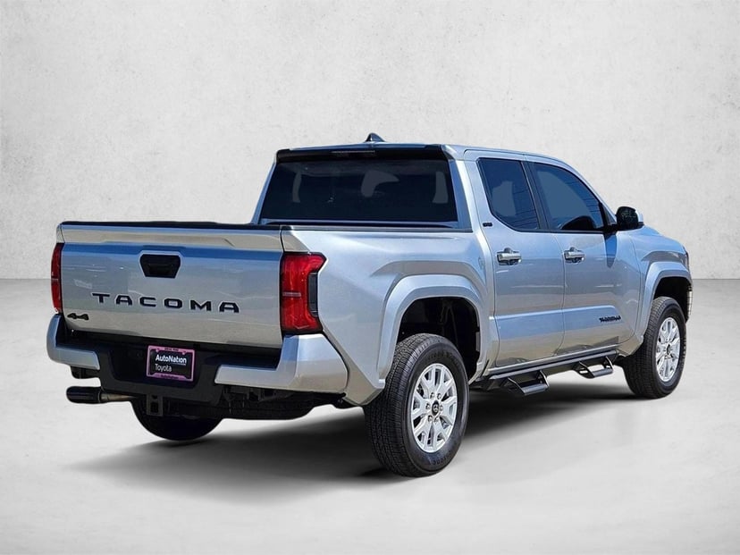 2025 Toyota Tacoma - Image 5