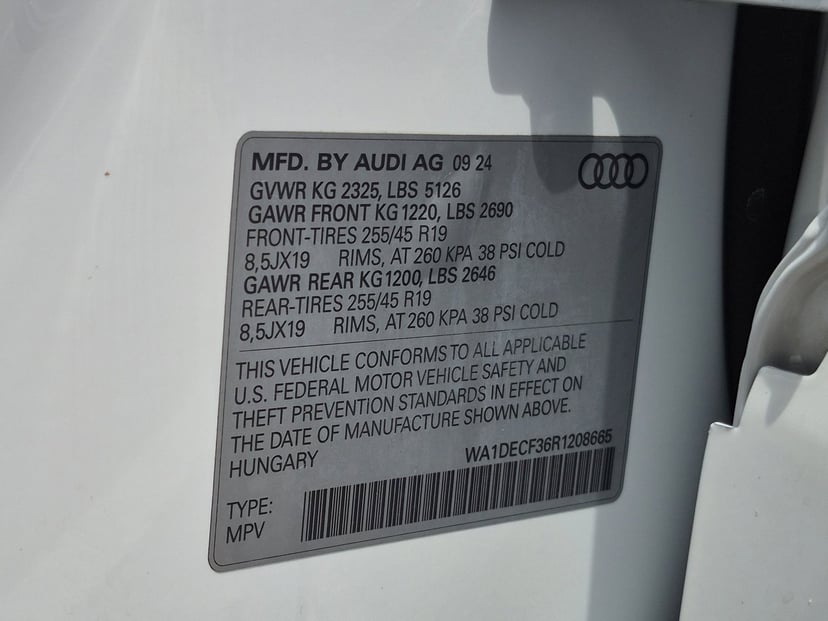 2024 Audi Q3 - Image 25