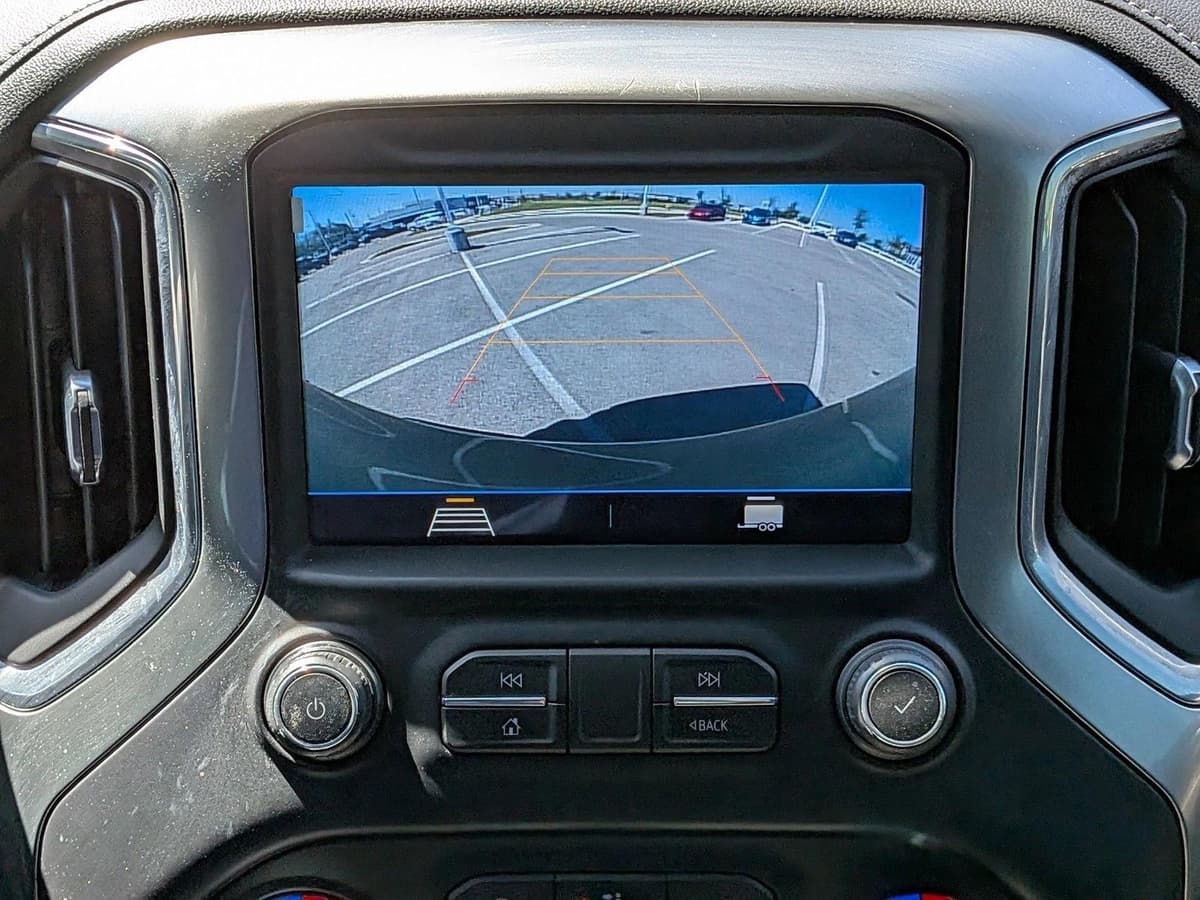 2021 Chevrolet Silverado 1500 - Image 13