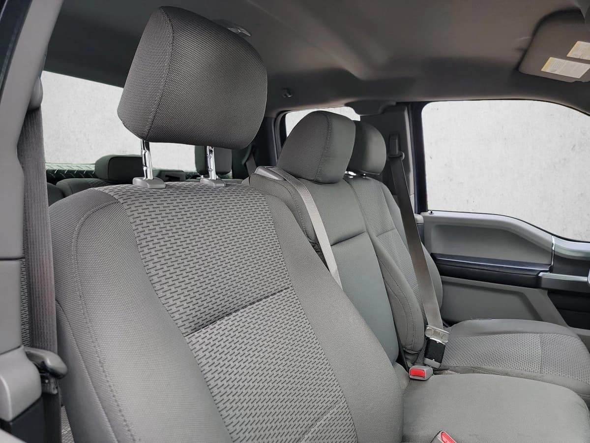 2015 Ford F-150 - Image 12