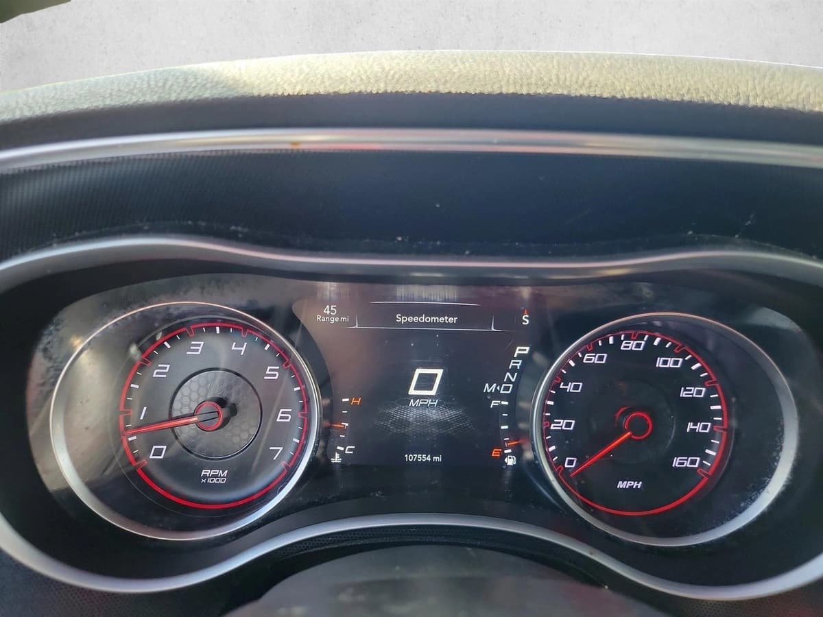 2018 Dodge Charger - Image 22