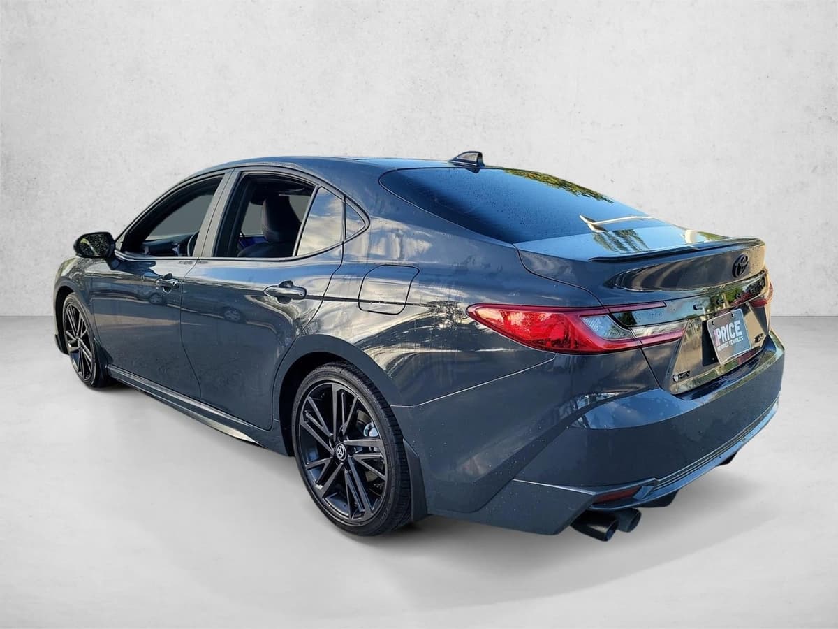 2025 Toyota Camry - Image 7