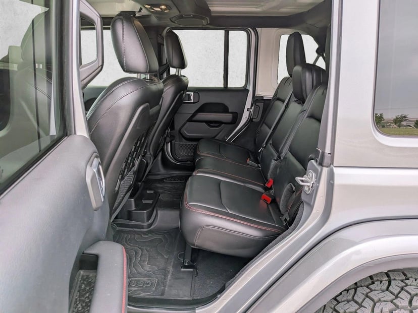 2019 Jeep Wrangler - Image 20