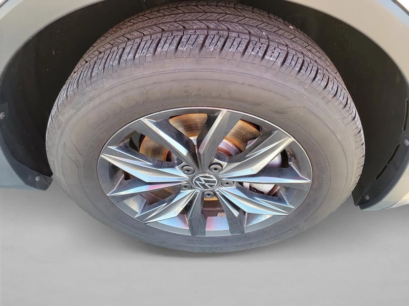 2024 Volkswagen Tiguan - Image 10