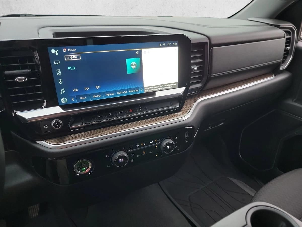 2023 Chevrolet Silverado 1500 - Image 19