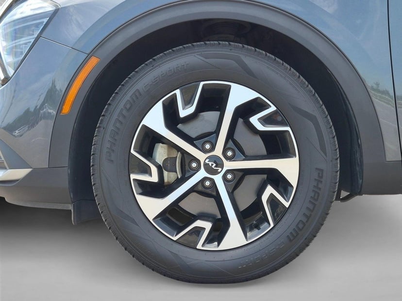 2024 Kia Sportage - Image 24