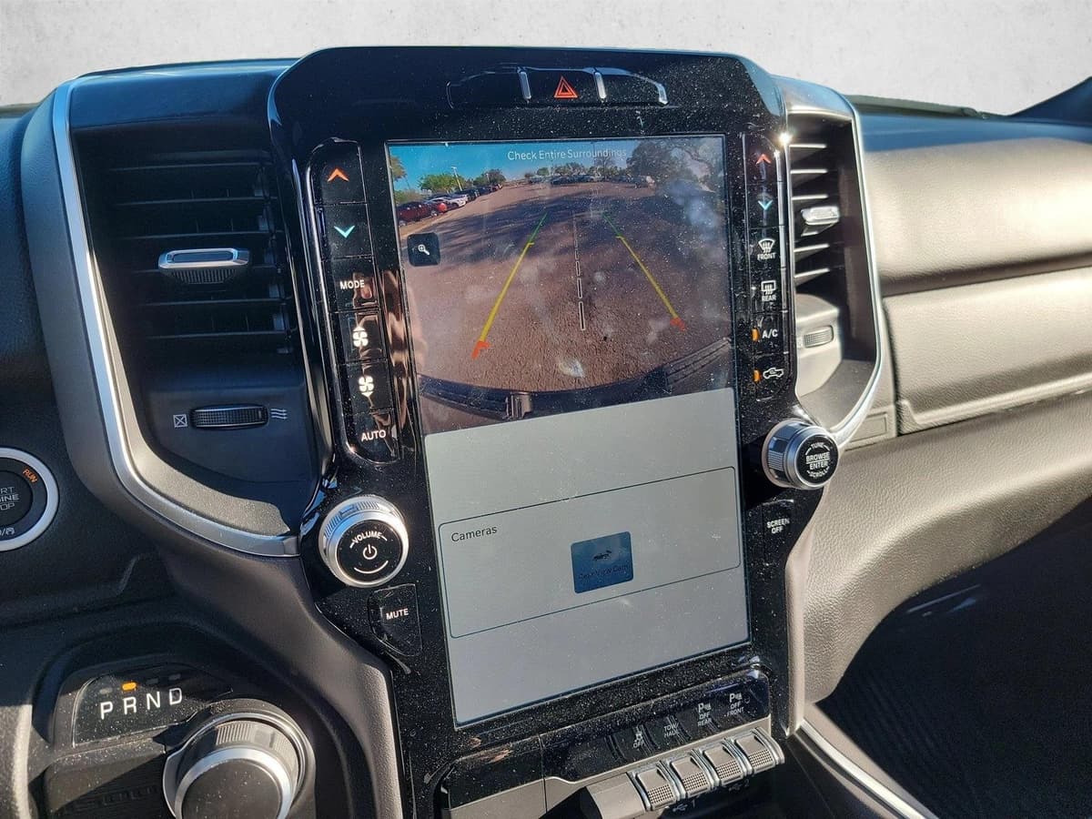 2024 Ram 1500 - Image 24