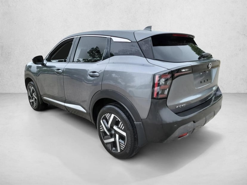 2025 Nissan Kicks - Image 7