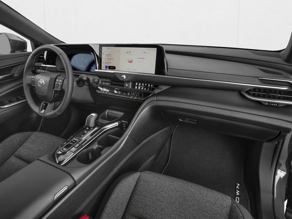 2026 Toyota Crown - Image 11