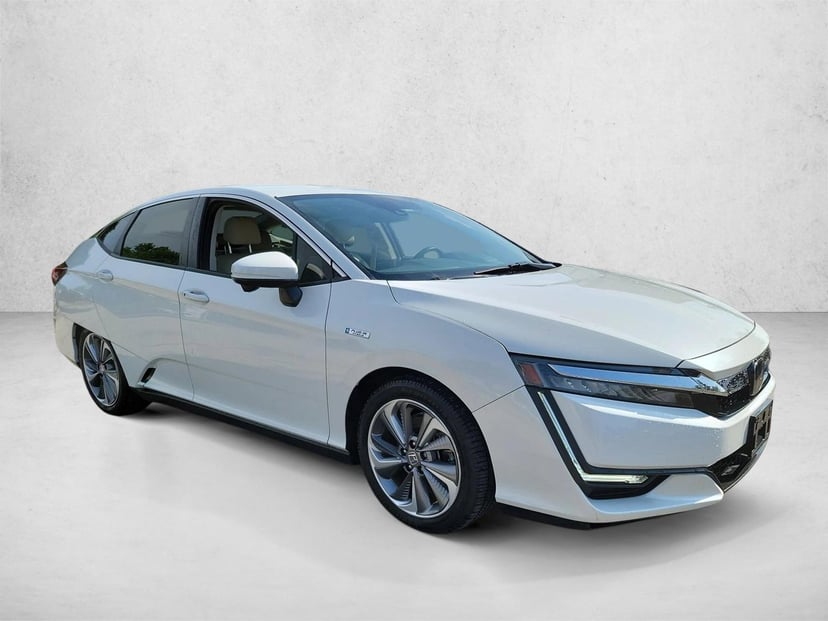 2018 Honda Clarity Plug-In Hybrid - Image 1