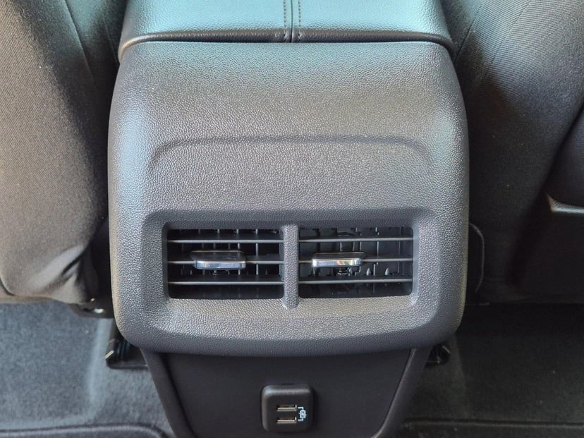 2024 GMC Terrain - Image 17