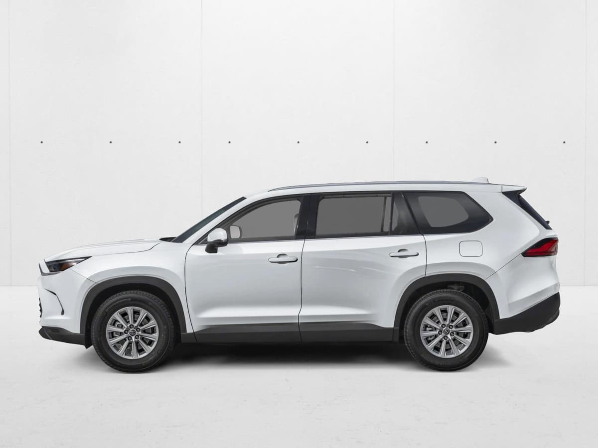 2026 Toyota Grand Highlander - Image 3