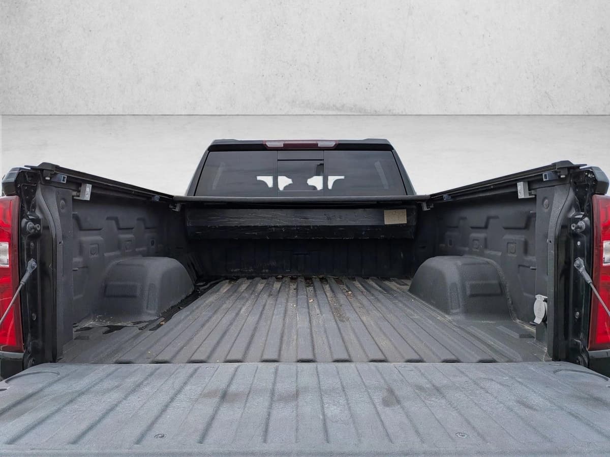 2022 Chevrolet Silverado 1500 - Image 7