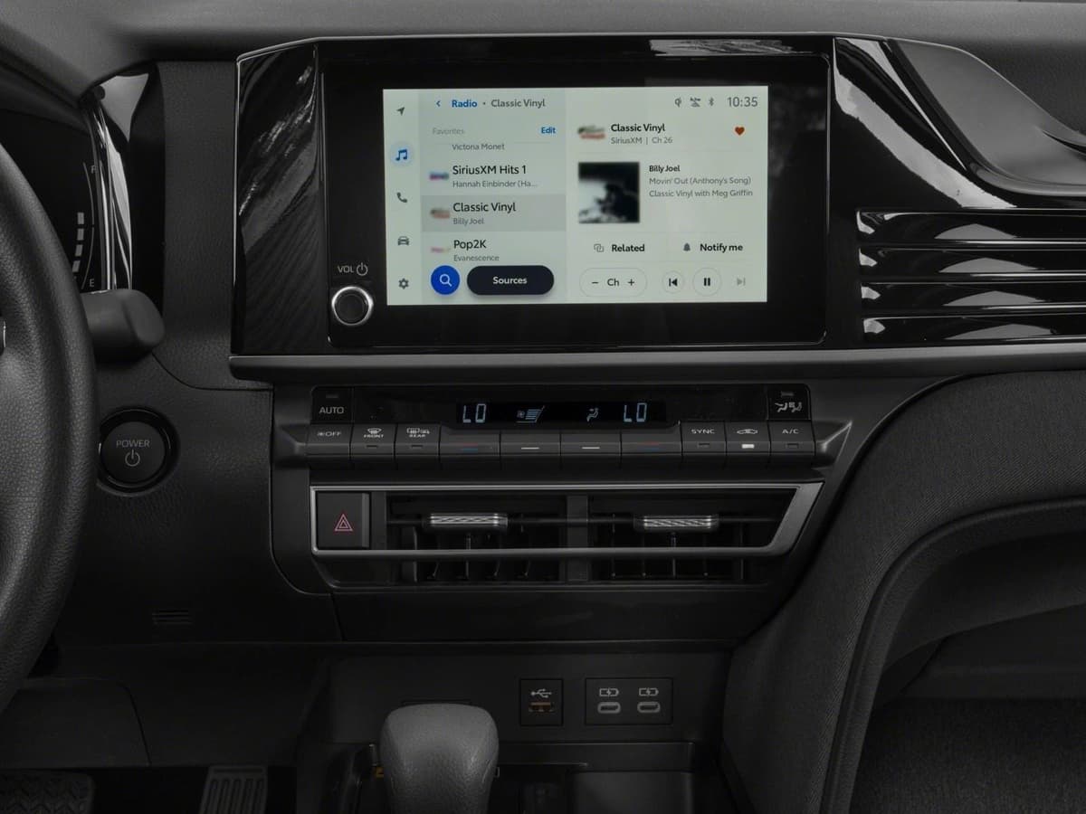 2026 Toyota Camry - Image 7