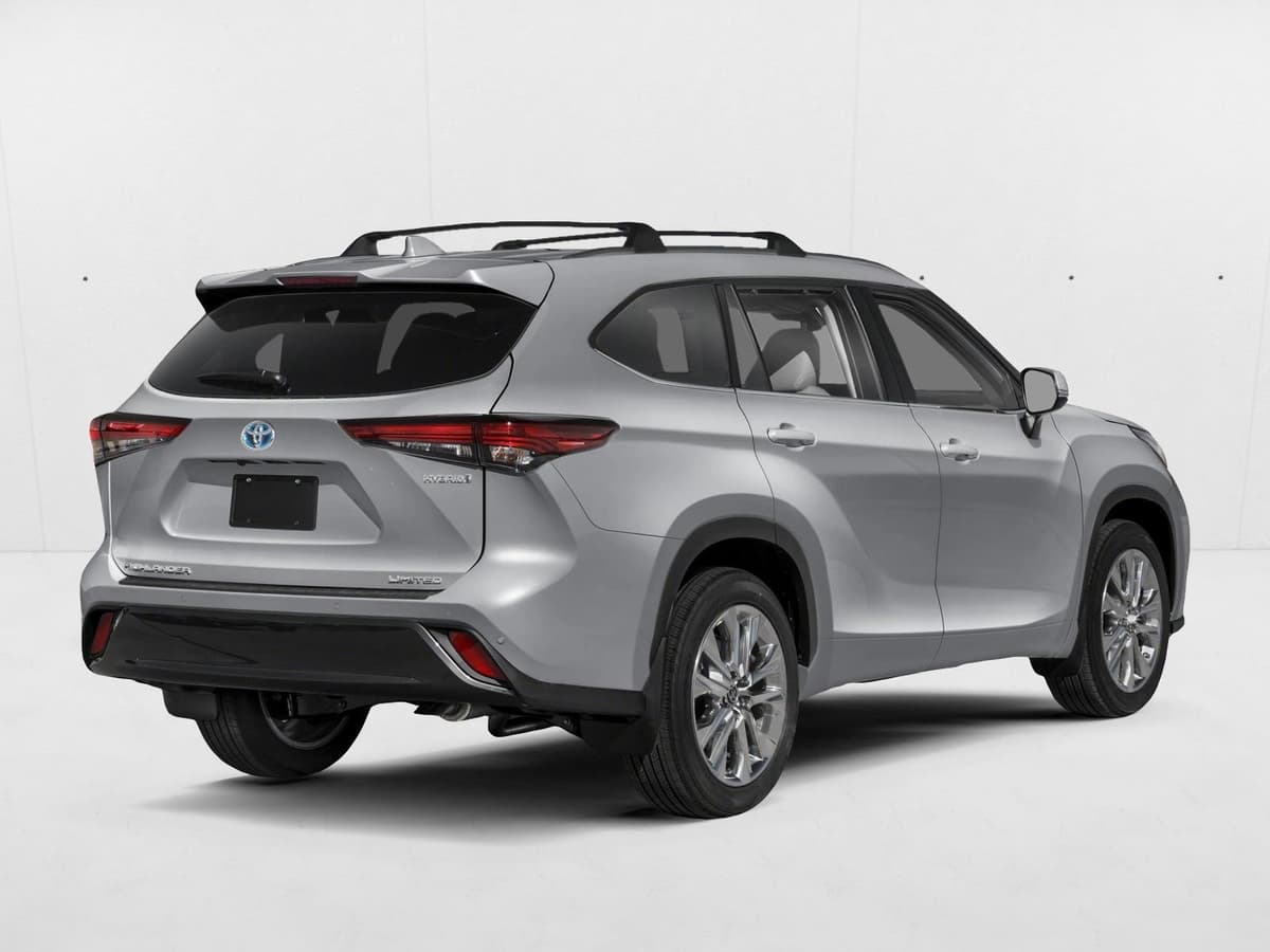 2026 Toyota Highlander Hybrid - Image 2
